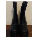 J3 - PAIR OF PLATFORM BOOTS (N34)