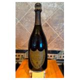 N3 - VINATGE 1990 MOET COLLECOTR BOTTLE(K102)