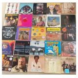 N3 - MIXED LOT OF VINYL RECORDS (B25)