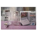11 - PACKERS DISPENSER, GLASS JAR, DVD PLAYER (U35