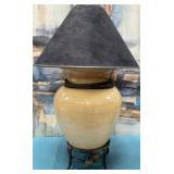 11 - ELEGANT CRACKLE GLAZE CERAMIC LAMP
