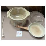 K - SLOW COOKER, SKILLET & GLASS BAKING DISH (P38)