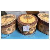 K - LOT OF THREE DECOR BOXES (P125)