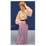 N - VINTAGE GOEBEL FIGURINE (N106)