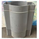512 - PLASTIC WASTE CAN (K23)