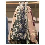 J1 - MIXED LOT OF CLOTHING (M6)