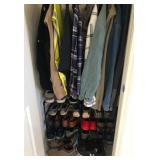 J1 - MIXED LOT OF SHOES & CLOTHING (112)