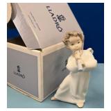 N - LLADRO PORCELAIN FIGURINE (N36)