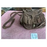 11 - TOTARE SHOULDER BAG (L12)