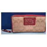 N - COACH ZIP AROUND CLUTCH (N62)