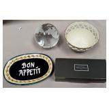 17 - VILLEROY & BOCH BOTTLE STOPPER, BOWLS, DISH