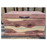 L1 - CEDAR KEEPSAKE BOX 14X14X24" (L)