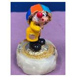 11 - RON LEE CLOWN FIGURINE (Y162)