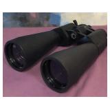 L1 - PAIR OF BARSKA BINOCULARS (A61)