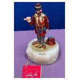11 - RON LEE CLOWN FIGURINE (Y157)