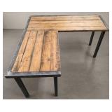 L1 - URBAN INDUSTRIAL STYLE CORNER BENCH