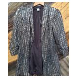 11 - VENUS COAT SIZE 8 (P303)