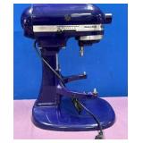 11 - KITCHEN AID STAND MIXER (Y129)