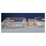 N - CRYSTAL CLOCK & TWO BOWLS (N107)