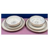 11 - ELAMA DISHWARE (Y48)