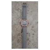 J2 - FASHION WATCH (M90)