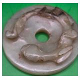 696 - VINTAGE CARVED STONE (Z25)