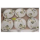 J2 - SIX ITALIAN CERAMIC PLATES (M19)