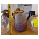 J2 - LOT OF SIX DECORATIVE VASES (K63)