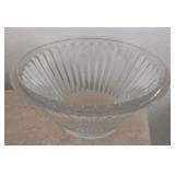 J2 - VILLEROY & BOCH CRYSTAL BOWL (M18)