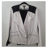 J2 - INC WOMAN JACKET SIZE 2X (M78)