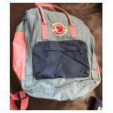 J4 - FJALLRAVEN KANKEN CLASSIC BACKPACK (K66)