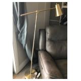 J4 - MODERN BRASS READING FLOOR LAMP (A5)
