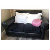 J4 - COMFY BLACK LOVESEAT SOFA (M16)