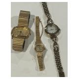 LOT OF WATCHES TIMEX PULSAR