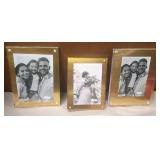43 - NEW WMC THREE PHOTO FRAMES (M54)