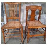 11 - LOT OF TWO VINTAGE CHAIRS (A228)