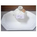 43 - NEW WMC DECORATIVE PLATTER & VASE (M110)