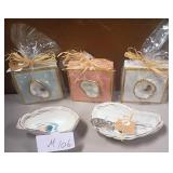 43 - NEW WMC OYSTER SHELL PLAQUES, DISHES (M106)