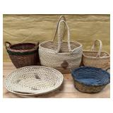 11 - MIXED LOT OF BASKETS (P15)
