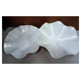 43 - NEW WMC TWO DECORATIVE DISHES (M92)