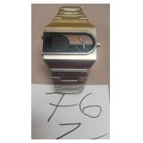 11 - VINTAGE FOSSIL WATCH