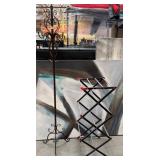 503 - FREESTANDING HAT RACK, DRYING RACK