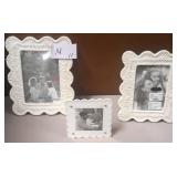 43 - NEW WMC THREE PHOTO FRAMES (M11)