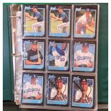 11 - LOT OF COLLECTIBLE BASEBALL CARDS (B110)