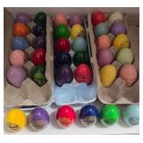 11 - COLLECTIBLE EGGS FROM WHITE HOUSE EGG HUNTS