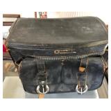 S1 - VINTAGE LEATHER CAMERA BAG (L41)