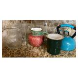 S1 - LOT OF GLASS & CERAMIC PITCHERS, TEA KETTLE