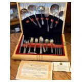 S1 - VINTAGE ROGERS FLATWARE (K88)