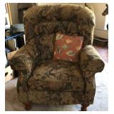 S1 - UPHOLSTERED EASY CHAIR WITH PILLOW
