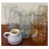 S1 - LOT OF GLASS VASES & CERAMIC MUG (K65)